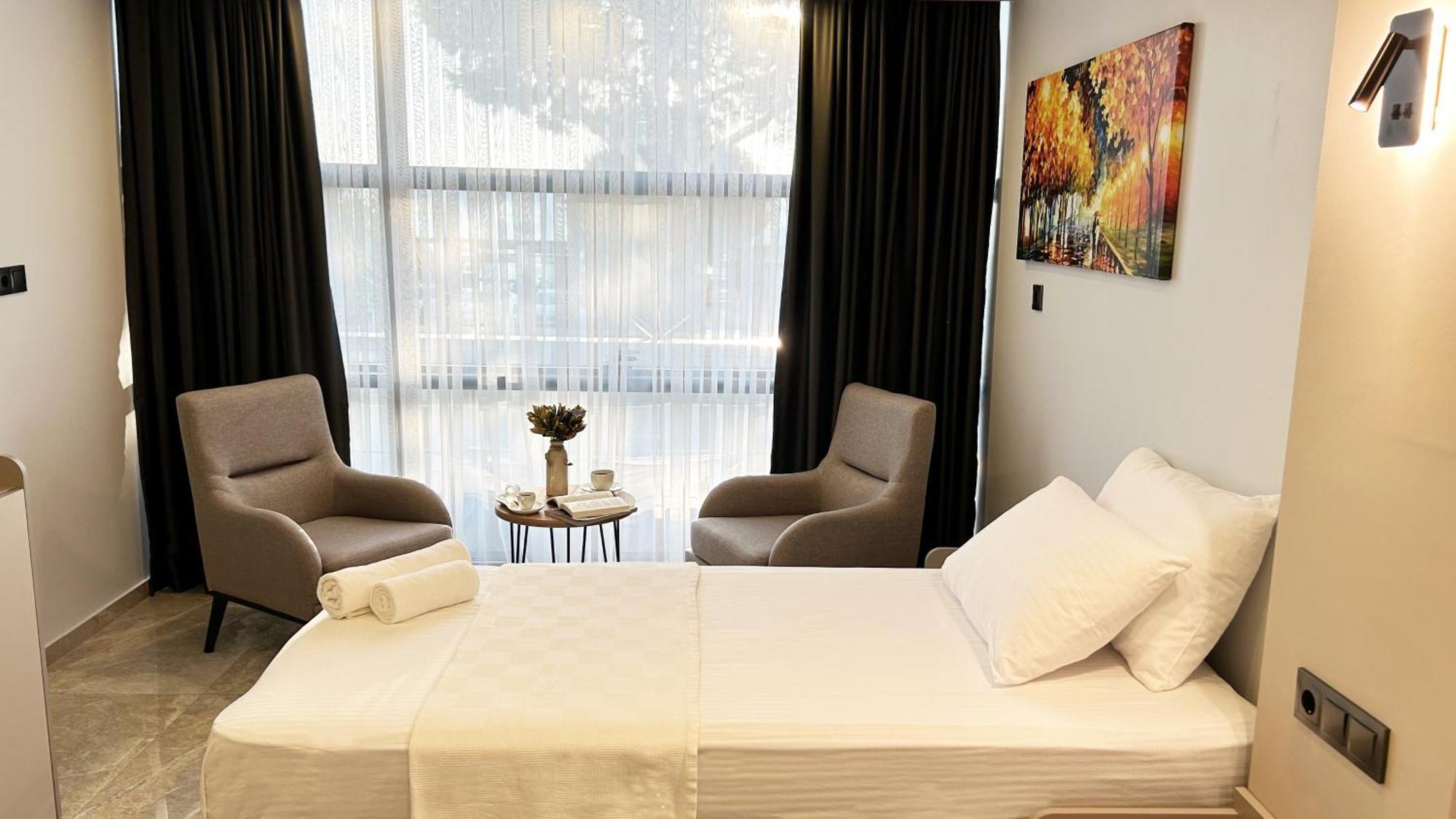 01 Nova Otel Дидим Экстерьер фото