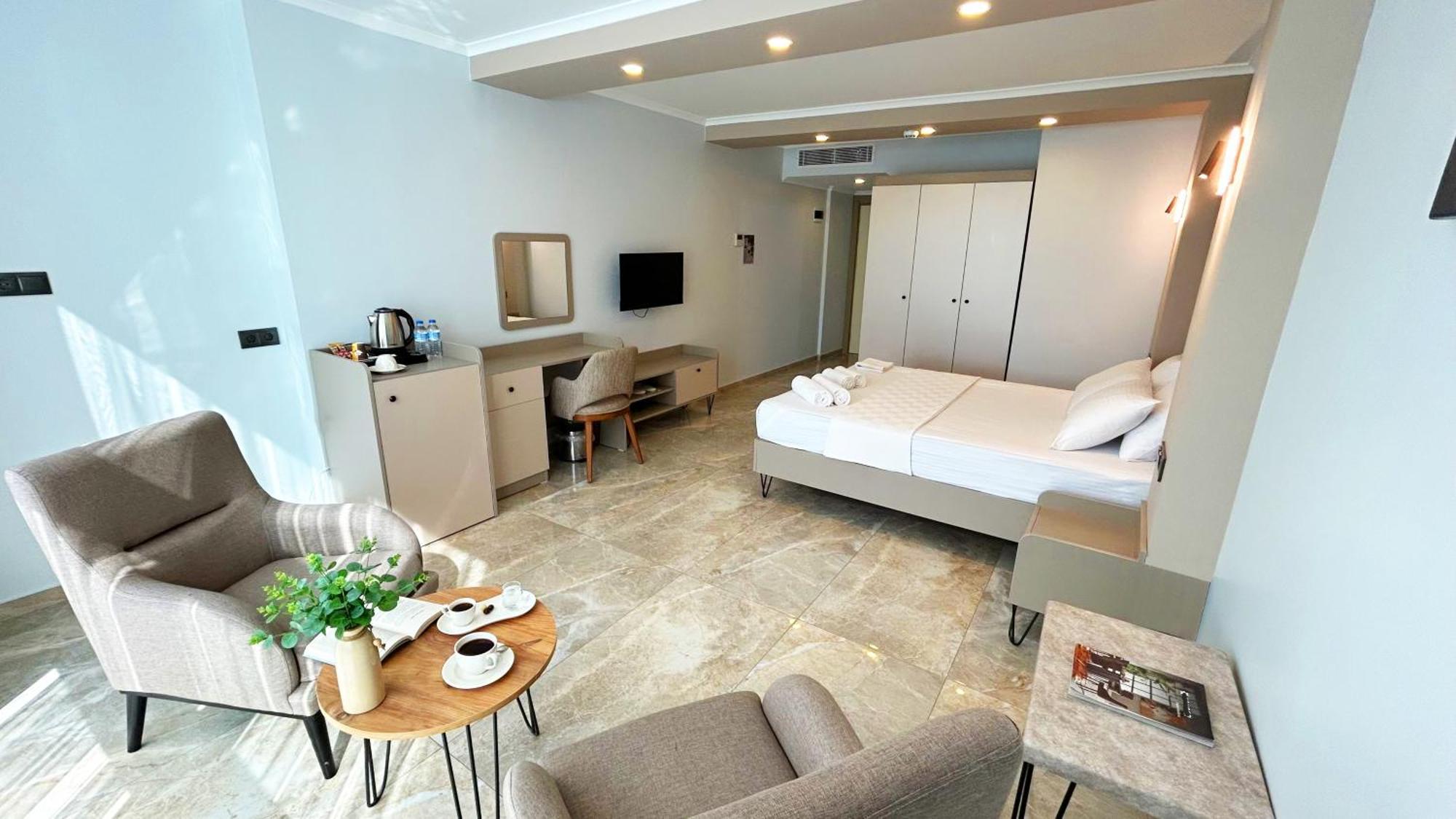 01 Nova Otel Дидим Экстерьер фото