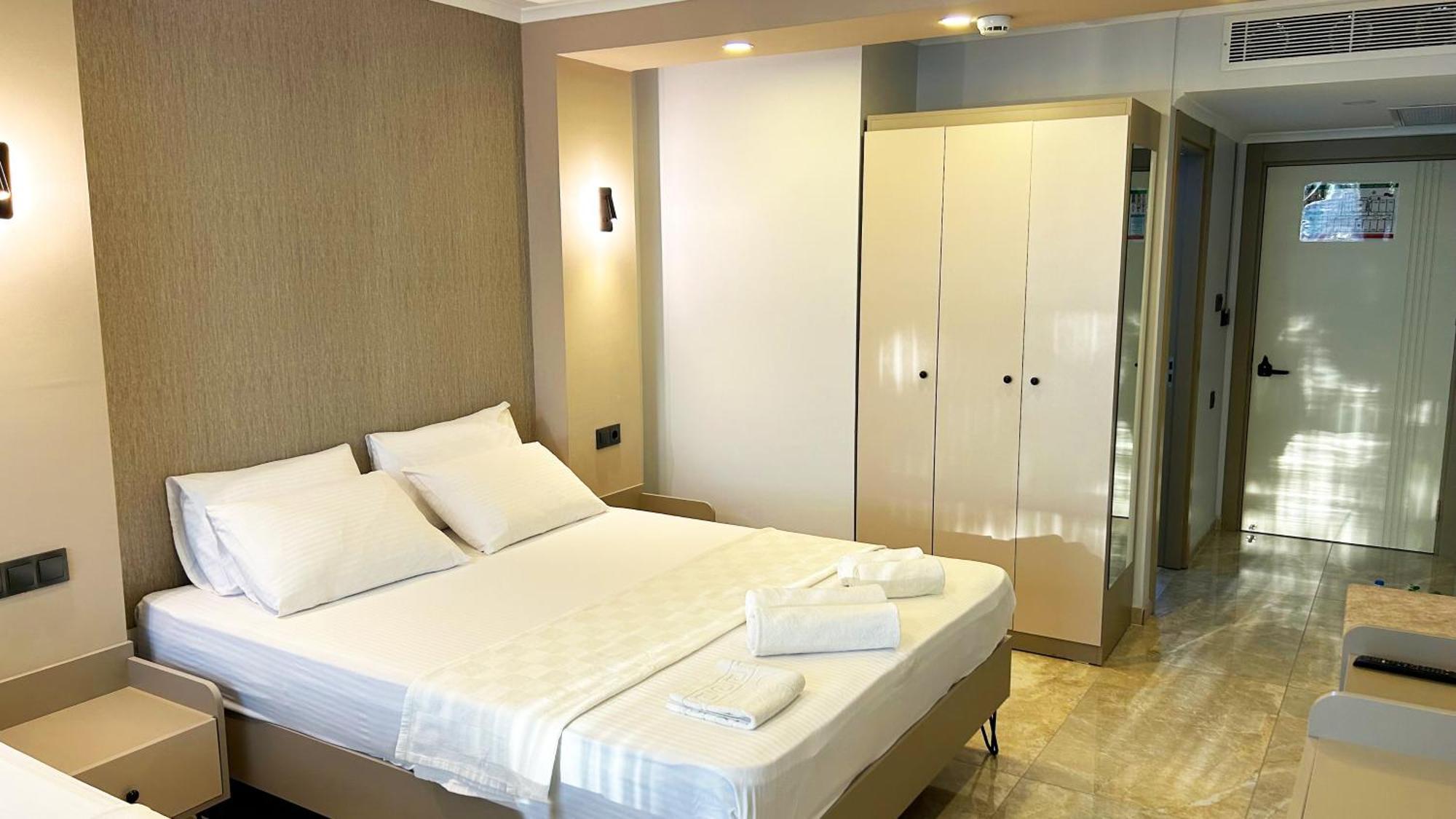 01 Nova Otel Дидим Экстерьер фото